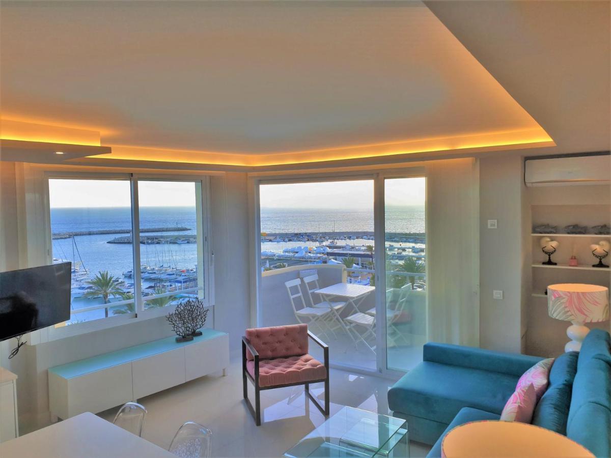 Fabulous Apartment In Front Of Sea & Marina With Incredible Views Estepona Eksteriør billede