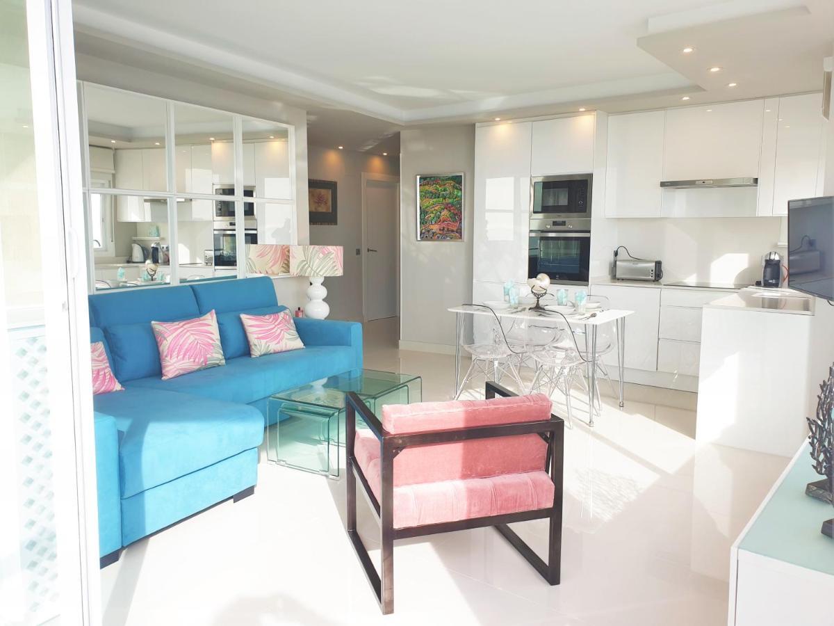 Fabulous Apartment In Front Of Sea & Marina With Incredible Views Estepona Eksteriør billede