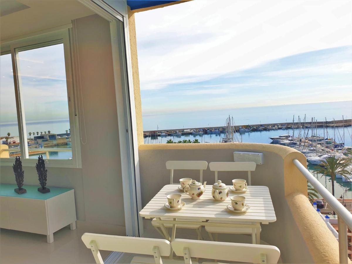 Fabulous Apartment In Front Of Sea & Marina With Incredible Views Estepona Eksteriør billede